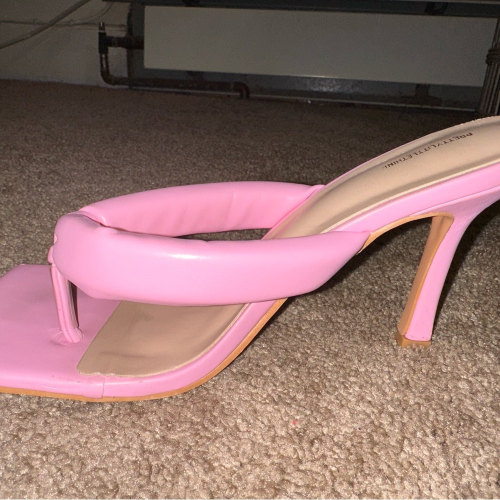 Pink mid heels - Picture 12 of 15